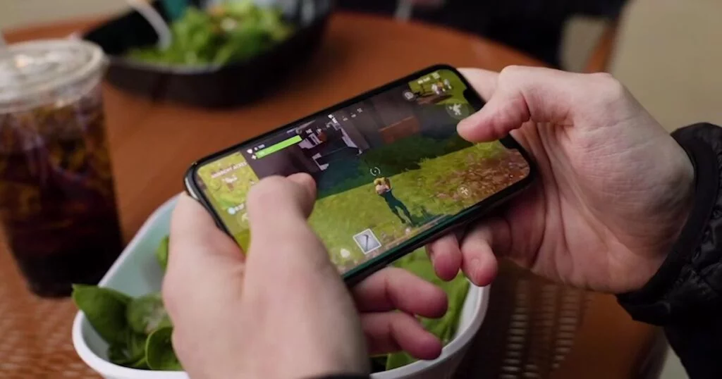 Fortnite'daki Houseparty, oyun içi görüntülü sohbeti battle royale'nize getiriyor